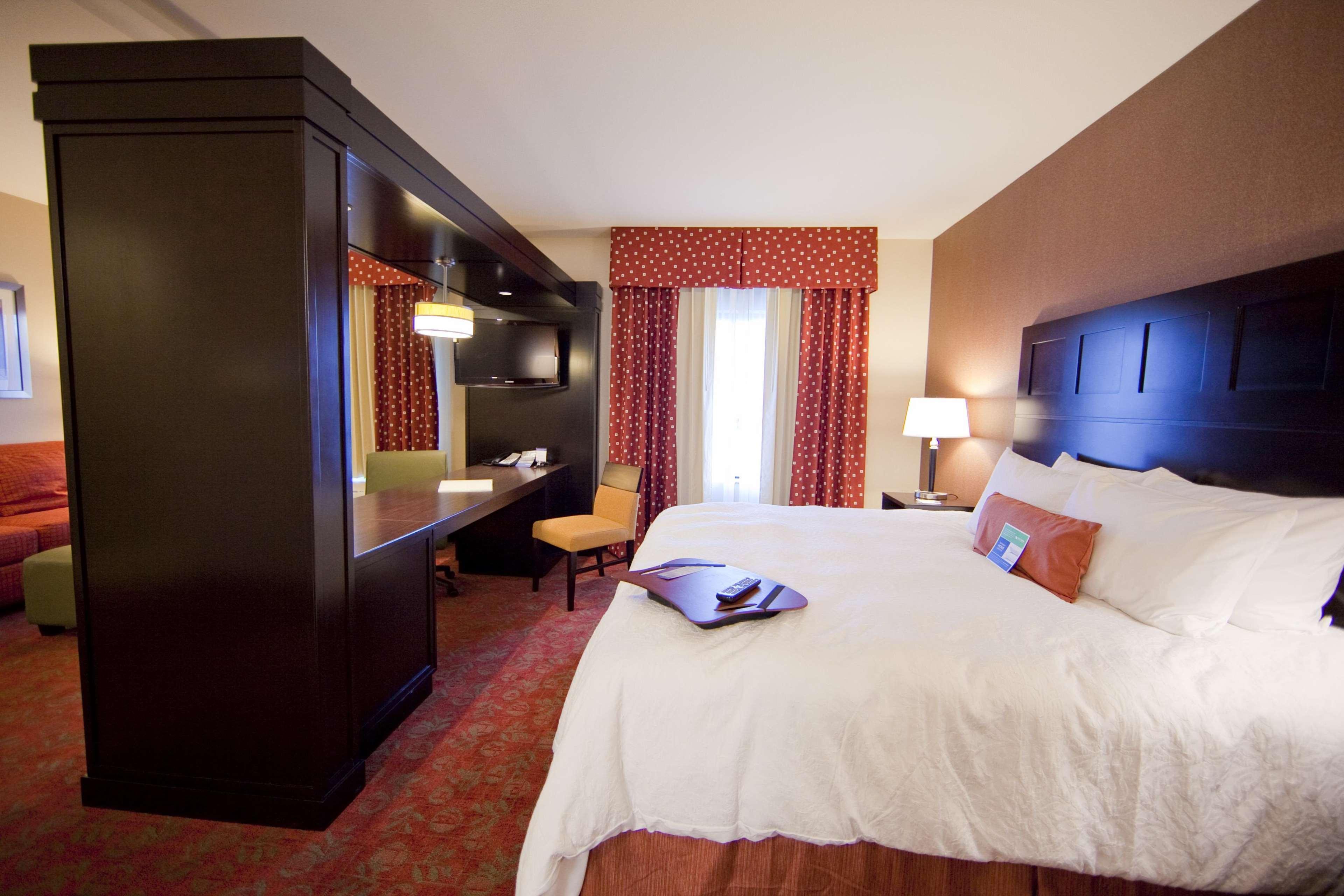 Hampton Inn & Suites By Hilton Seattle/Kent Phòng bức ảnh