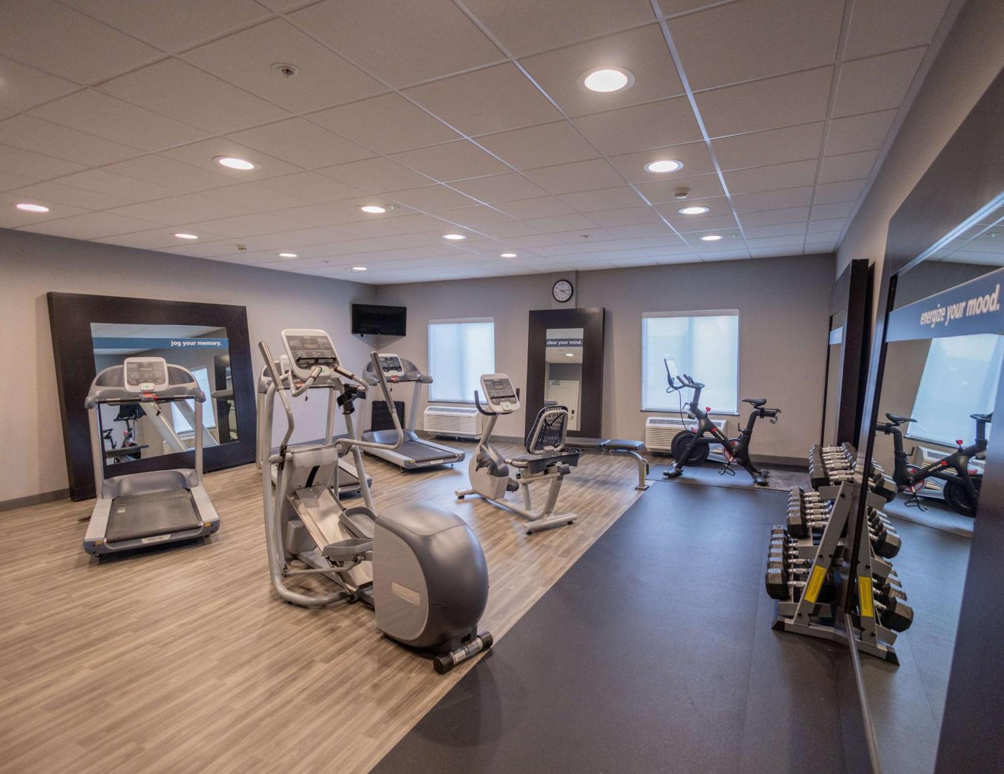 Hampton Inn & Suites By Hilton Seattle/Kent Ngoại thất bức ảnh