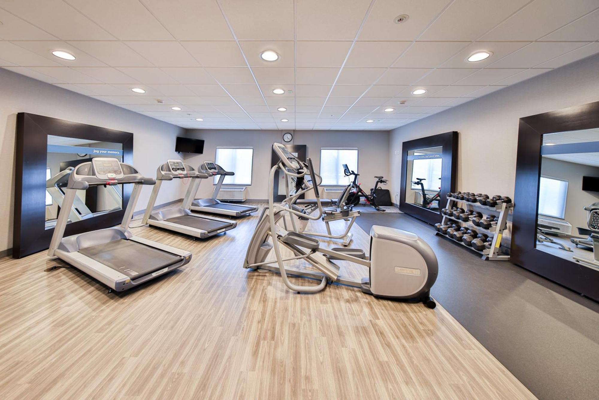 Hampton Inn & Suites By Hilton Seattle/Kent Ngoại thất bức ảnh