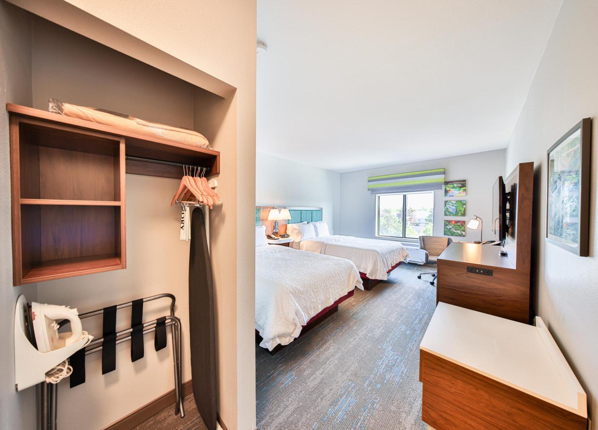 Hampton Inn & Suites By Hilton Seattle/Kent Phòng bức ảnh